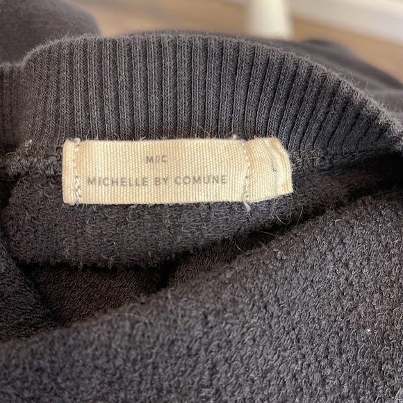 Long Sleeve Sweatshirt with cool tie back - Picture 4 of 5